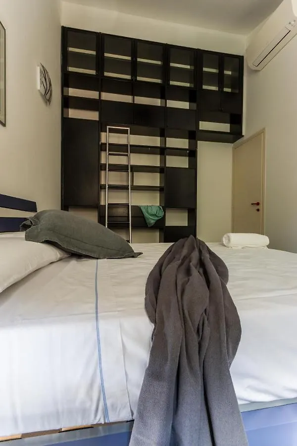 Dream Apartment Mantova 0*,